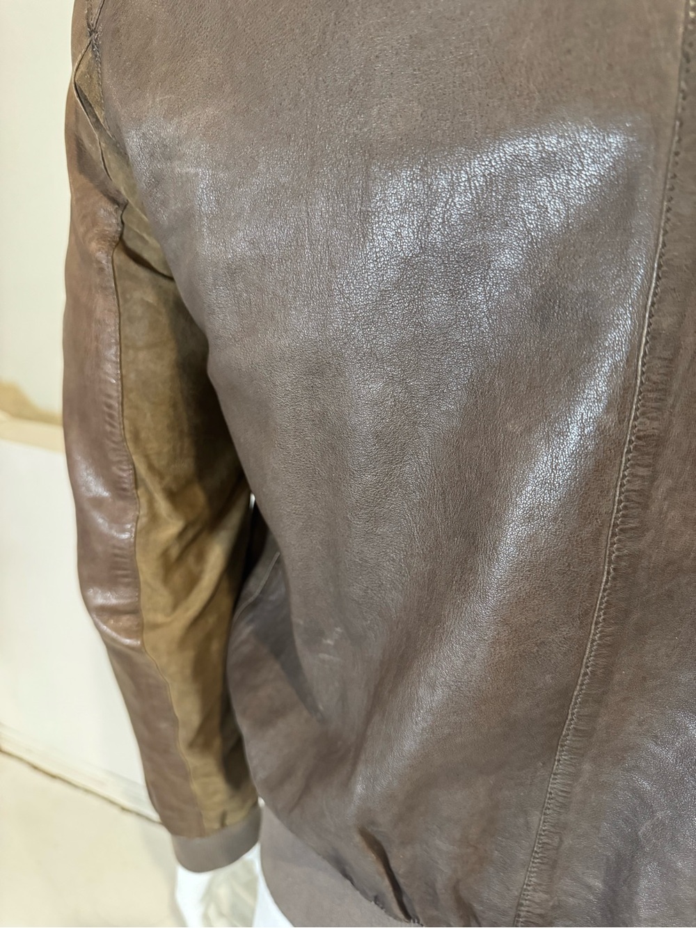 AllSaints Langley Bomber Jacket, Brown Leather, Suede Panel, medium RARE archive - Picture 4 of 6